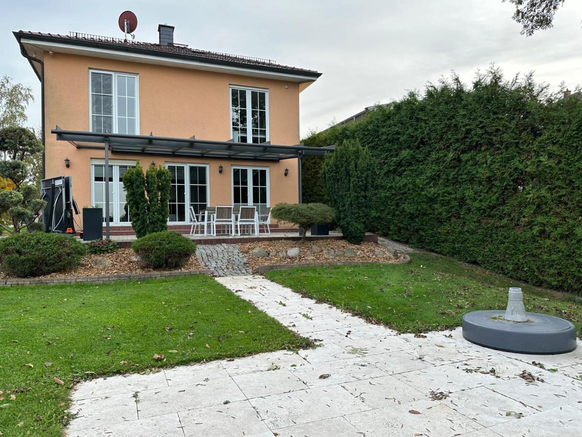 Leipziger Stadtvilla: Geräumig und Zentral mit Garten Exterior photo